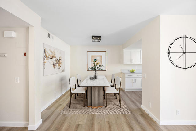 505 S Farrell Drive, Palm Springs CA: https://media.crmls.org/mediaz/e4d986ea-7f50-486d-8dfc-057ce93d4b05.jpg