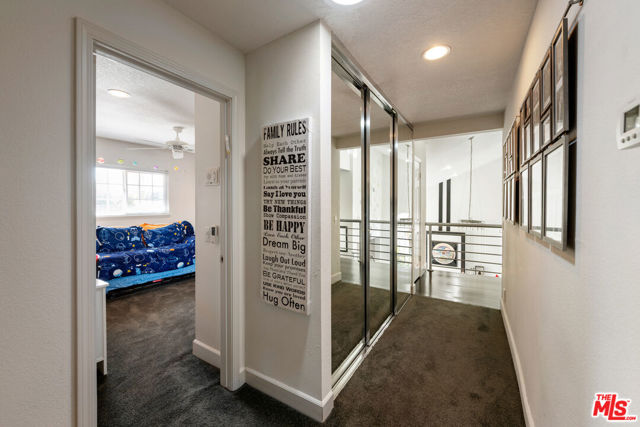 22205 Dardenne Street, Calabasas CA: https://media.crmls.org/mediaz/e4d9c819-1f22-4c4d-89fe-358e844c9055.jpg