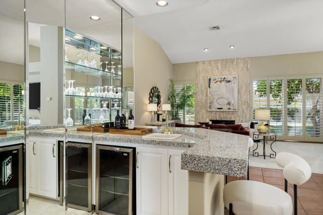 Image 14 of 75 For 44140 Lakeside Drive