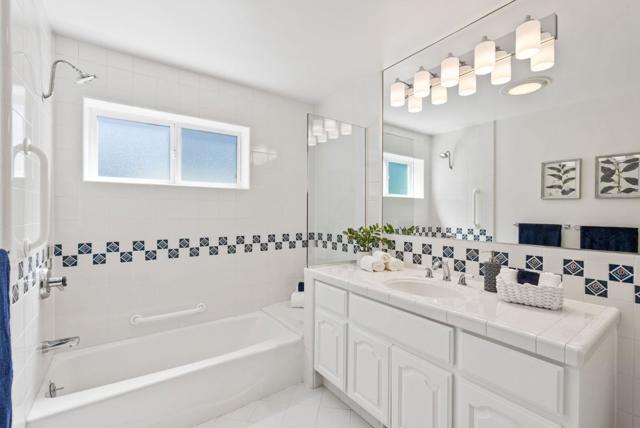 3520 Greer Road, Palo Alto CA: https://media.crmls.org/mediaz/e4daad44-3050-48b1-b2cf-5b41893862e2.jpg