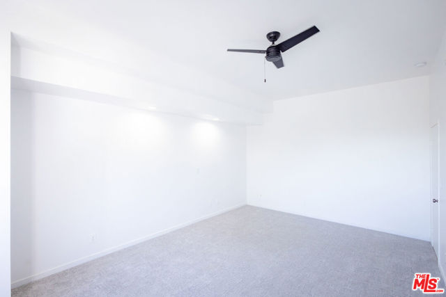 21329 Mulholland Drive, Woodland Hills CA: https://media.crmls.org/mediaz/e4de1155-495a-4aed-804d-4b7ca066d236.jpg