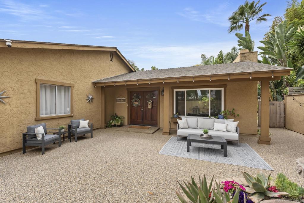 489 La Costa Ave - photo 4