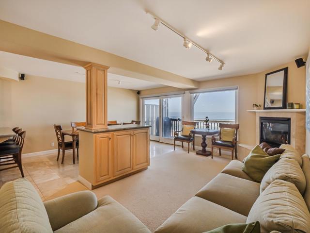 372 Oceanview Drive, La Selva Beach CA: https://media.crmls.org/mediaz/e4df2ec8-9ac6-44d0-aa5e-4c4c5bb84d3a.jpg