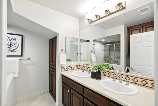 255 Honeylocust Terrace, Sunnyvale CA: https://media.crmls.org/mediaz/e4dffbda-1af2-4e2a-a2ec-501b2f3aea37.jpg