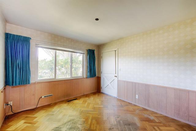 3810 Grove Avenue, Palo Alto CA: https://media.crmls.org/mediaz/e4e0f4f2-839c-4873-925e-0e3a0f69c989.jpg