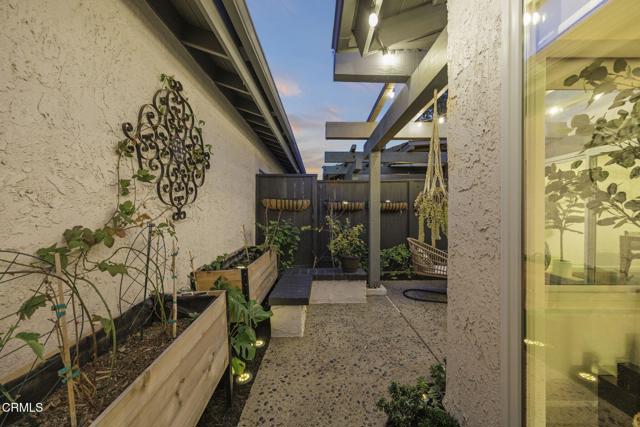 Detail Gallery Image 4 of 23 For 2328 N H St, Oxnard,  CA 93036 - 3 Beds | 2 Baths