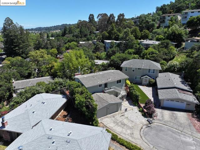 29 Leafwood Cir, San Rafael, California 94901, ,Multi-Family,For Sale,Leafwood Cir,41059417