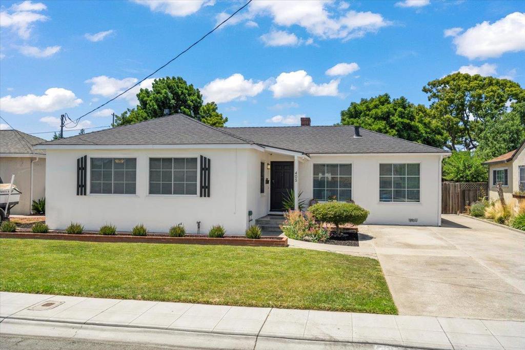 405 Bradley Avenue