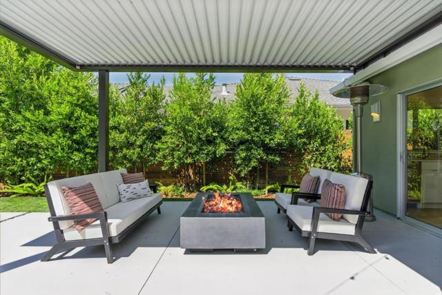646 Georgia Avenue, Palo Alto CA: https://media.crmls.org/mediaz/e4e4739e-d5e9-4b9c-8cd4-14415d3ad545.jpg