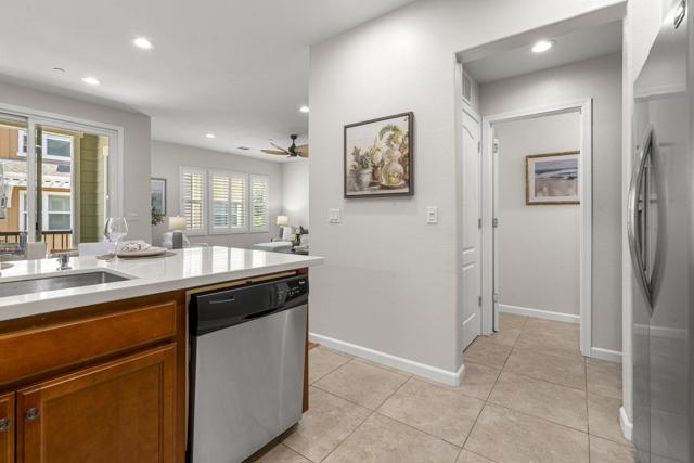 104 N Hummingbird Lane, San Mateo CA: https://media.crmls.org/mediaz/e4e54412-c573-4391-8221-7654b0caa619.jpg