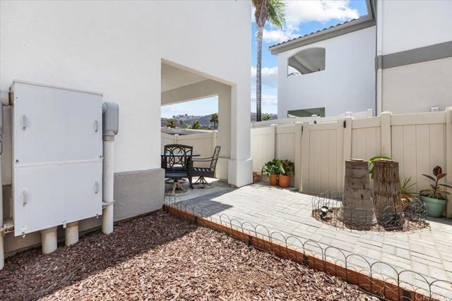 Detail Gallery Image 21 of 23 For 2715 Lake Pointe #116,  Spring Valley,  CA 91977 - 2 Beds | 2 Baths