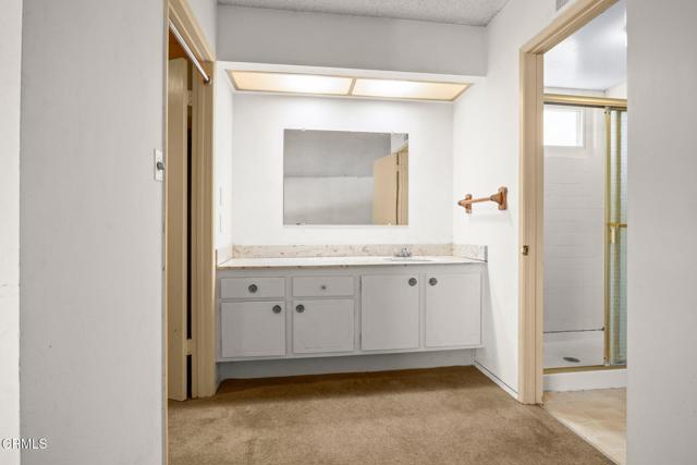 2575 Gayle Place, Simi Valley CA: https://media.crmls.org/mediaz/e4e6b063-8307-4e92-8fa0-922e734332e3.jpg