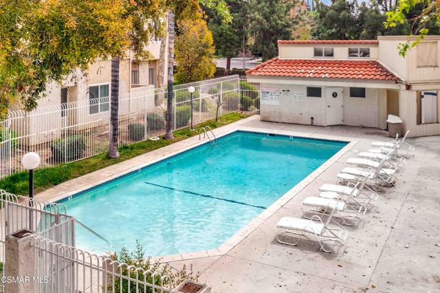 3318 Darby Street, Simi Valley CA: https://media.crmls.org/mediaz/e4e6b0bd-7e11-4fe1-8266-352f7216e5cd.jpg