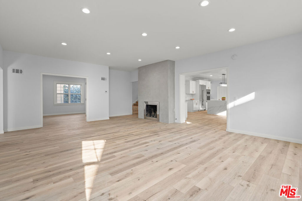 MLS #26853527 image #3