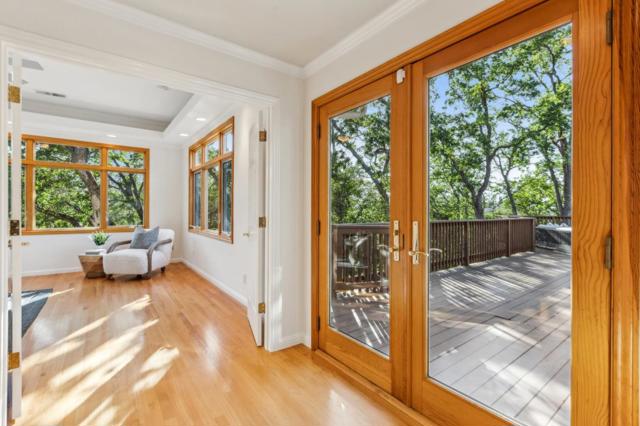 18500 Hillview Drive, Monte Sereno CA: https://media.crmls.org/mediaz/e4e7861b-d068-4234-a3f0-9572138767a9.jpg