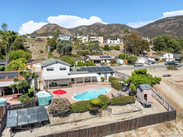 6815 Monte Verde, San Diego CA: https://media.crmls.org/mediaz/e4ea58a3-2953-4b63-b816-6adba17c1e38.jpg