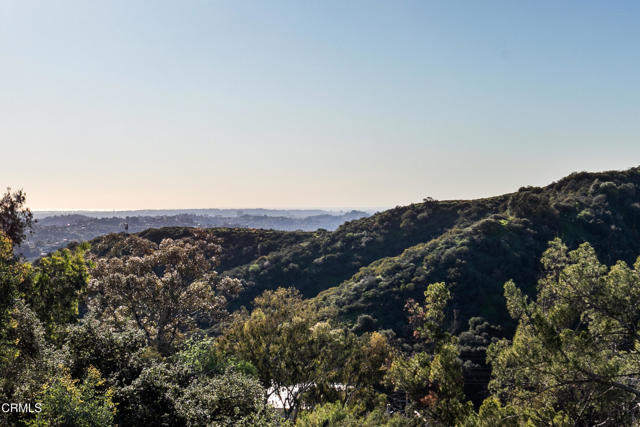 Detail Gallery Image 22 of 36 For 363 Patrician Way, Pasadena,  CA 91105 - 3 Beds | 3/1 Baths