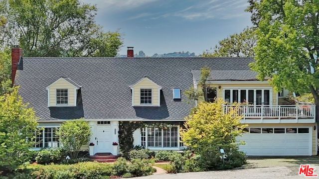 3314 Wonder View Drive, Los Angeles CA: https://media.crmls.org/mediaz/e4ebd0ae-1978-4337-853d-762623b942a0.jpg