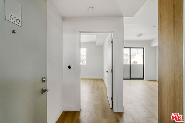 1822 Overland Avenue, Los Angeles CA: https://media.crmls.org/mediaz/e4ecdb0d-b60c-497a-bbd5-85c2897d2c3f.jpg