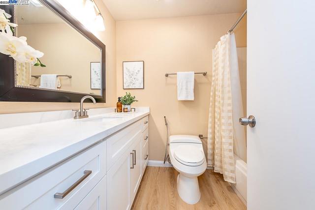 33036 Soquel St, Union City CA: https://media.crmls.org/mediaz/e4ed427e-b744-47fc-8210-de47d081943f.jpg