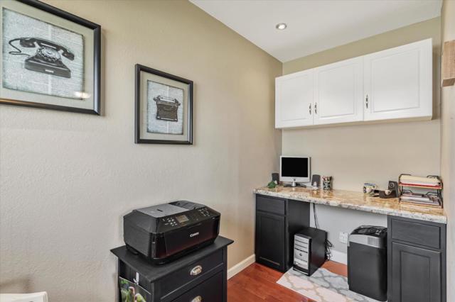 1204 Shore Road, Hollister CA: https://media.crmls.org/mediaz/e4ed6cd6-b421-4a34-9559-8ab81cd4a4b8.jpg