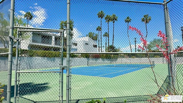 3155 E Ramon Road, Palm Springs CA: https://media.crmls.org/mediaz/e4eed40b-9de3-4490-96d5-d49c14237bc1.jpg