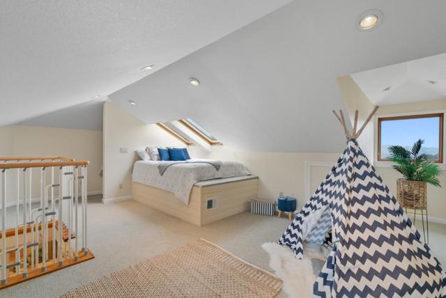 900 E Bel Mar Drive, La Selva Beach CA: https://media.crmls.org/mediaz/e4eefc99-76cd-4136-a3bb-19d61e710eab.jpg