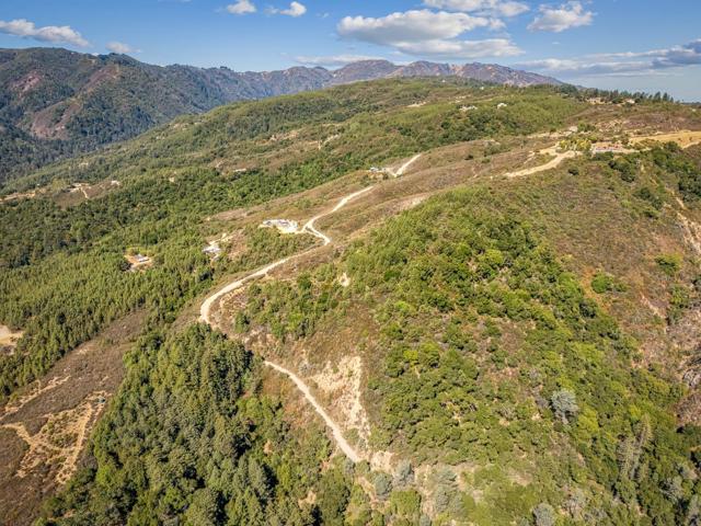 6787 Croy Road, Morgan Hill CA: https://media.crmls.org/mediaz/e4f18776-744e-48b5-8f8c-b2e1804366e7.jpg
