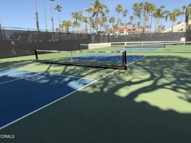 Detail Gallery Image 17 of 62 For 1943 San Tropez Cir, Oxnard,  CA 93035 - 2 Beds | 2 Baths