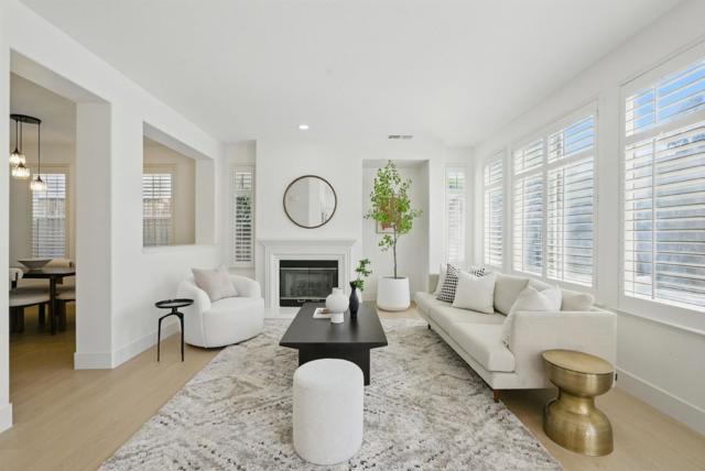 1145 Arabelle Way, San Jose CA: https://media.crmls.org/mediaz/e4f5f766-bbf3-4e69-83eb-493bac5031d0.jpg