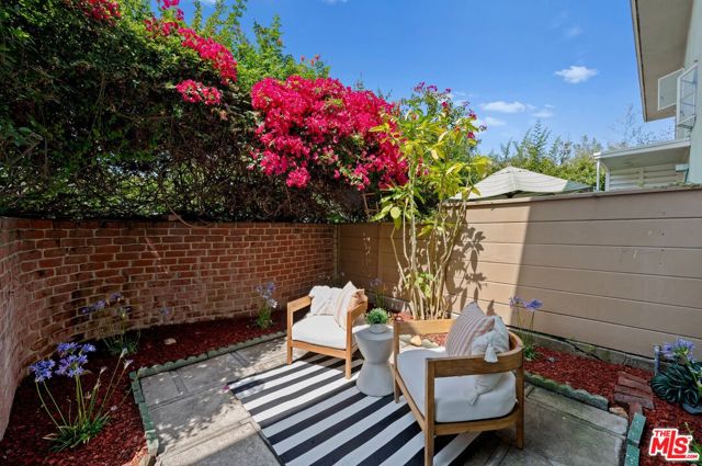 5443 1/2 Village, Los Angeles CA: https://media.crmls.org/mediaz/e4f69481-9642-4dd5-95f1-f6dbde56e5ac.jpg