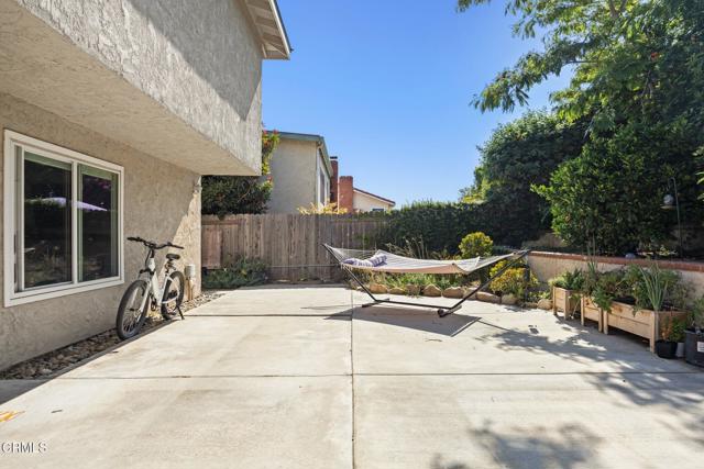 2325 Parkway Drive, Camarillo CA: https://media.crmls.org/mediaz/e4f6b0dd-12c0-4750-8f5b-6d19b6bbab3b.jpg