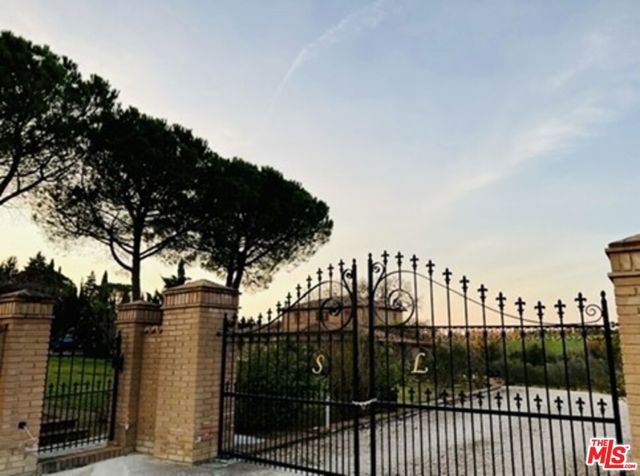 10 Via San Lorenzo, Umbria, ITALY,  CA: https://media.crmls.org/mediaz/e4f8795a-ee1f-42d7-a400-ffd056ac9774.jpg