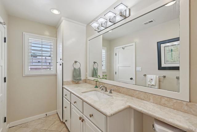 4065 Sequoia St, San Diego CA: https://media.crmls.org/mediaz/e4f899c5-c732-458e-b4b5-364ff6c2f1e5.jpg