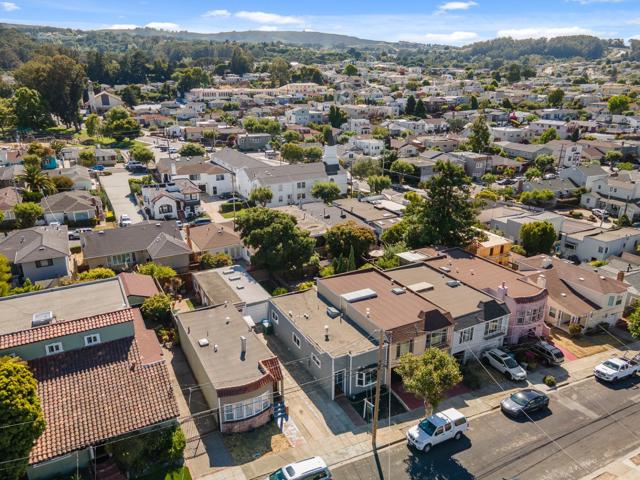 279 Elm Avenue, San Bruno CA: https://media.crmls.org/mediaz/e4f89dc2-37bb-4ece-92b8-680508466a8c.jpg