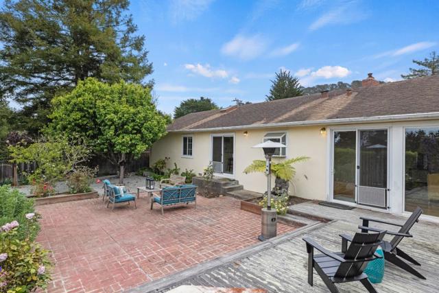 2061 Marsala Circle, Monterey CA: https://media.crmls.org/mediaz/e4f8f063-98fe-42c6-b796-968aace1e213.jpg