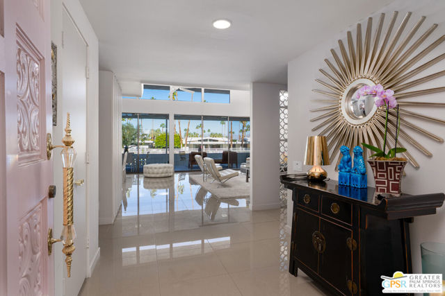2324 Camino Vida, Palm Springs, CA 92264