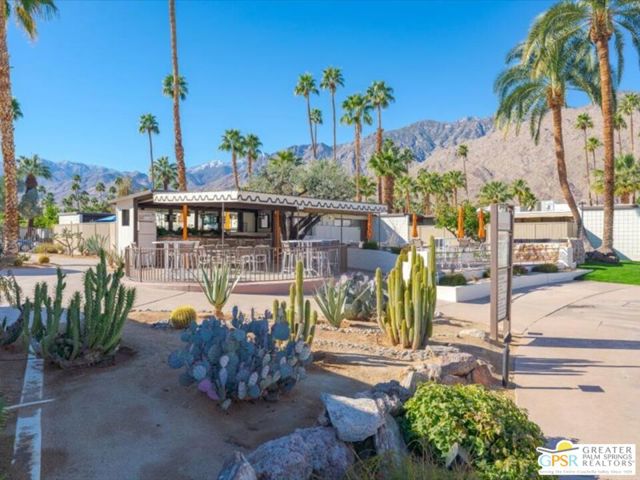 1111 E Palm Canyon Drive, Palm Springs CA: https://media.crmls.org/mediaz/e4fb52ac-95de-4256-8202-d69f57cbc989.jpg