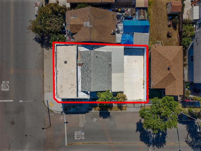 2980 K St, San Diego CA: https://media.crmls.org/mediaz/e4fc9744-ac45-4fa5-86af-79ce958df13d.jpg