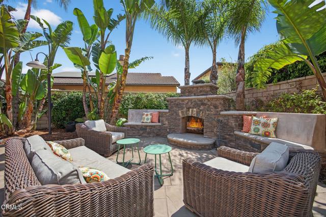 474 Park Cottage Place, Camarillo CA: https://media.crmls.org/mediaz/e4fcfabb-f6b9-4809-9ce3-253f28de8d78.jpg