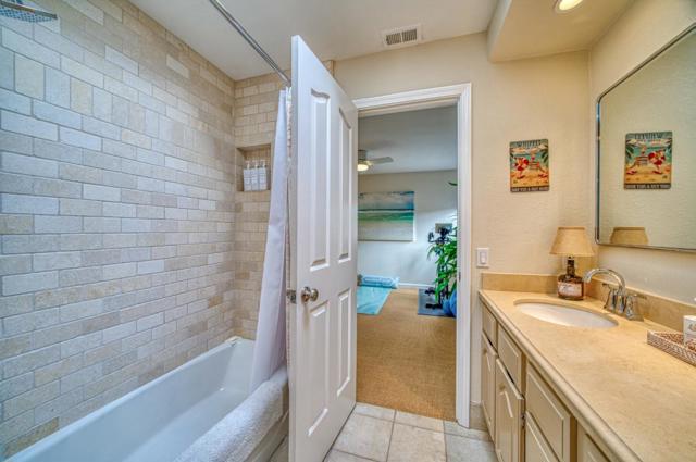 388 Greenbrier Road, Half Moon Bay CA: https://media.crmls.org/mediaz/e4fe33e1-0749-4e8f-adf9-1adf09db26b2.jpg