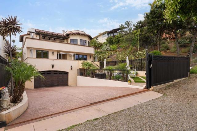 1045 Van Nuys St., San Diego CA: https://media.crmls.org/mediaz/e4ff1fb1-b187-437a-8d92-c5a368ad08b1.jpg