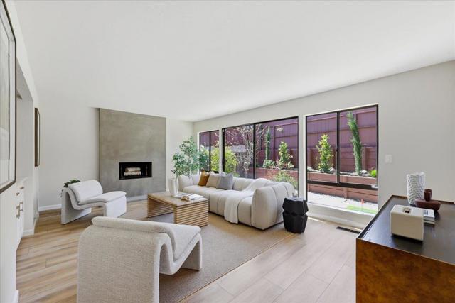 764 Bain Place, Redwood City CA: https://media.crmls.org/mediaz/e4ffdb95-ae45-49c5-af71-f9b603f0b35c.jpg