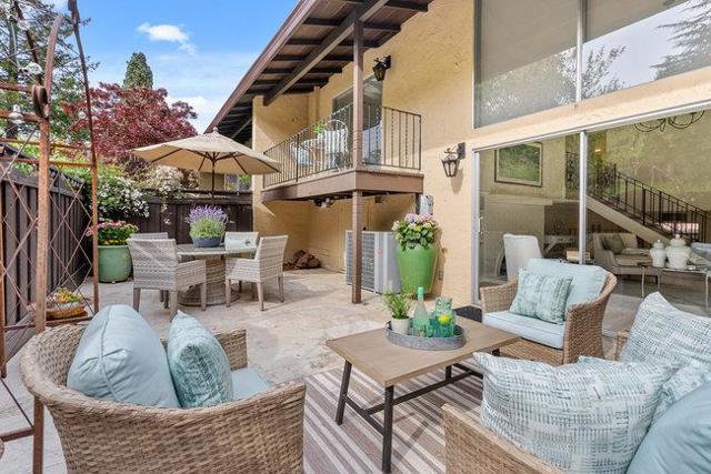 18400 Overlook Road, Los Gatos CA: https://media.crmls.org/mediaz/e5003c7a-6c37-4ece-ba35-bf6c63e4a4f5.jpg