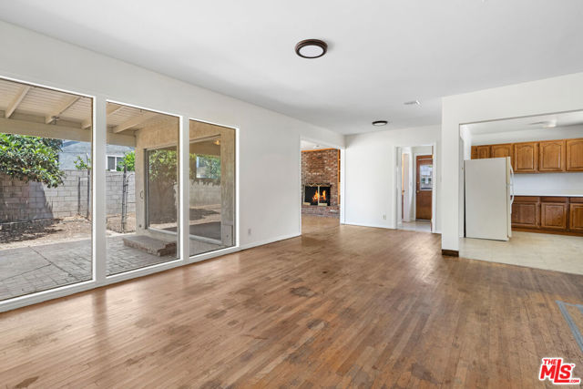 16723 Tribune Street photo 6