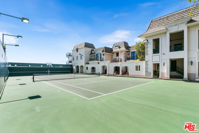 0 Broad Beach Road, Malibu CA: https://media.crmls.org/mediaz/e50243f9-df4f-4ad1-aacc-94a8b4fd4a1e.jpg