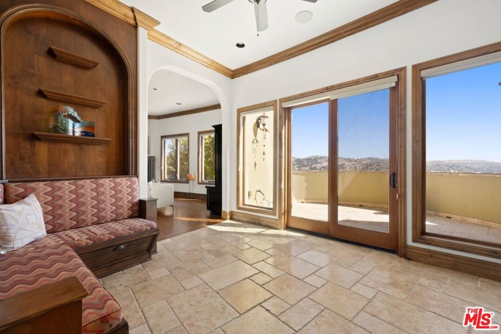 MLS #26848845 image #32