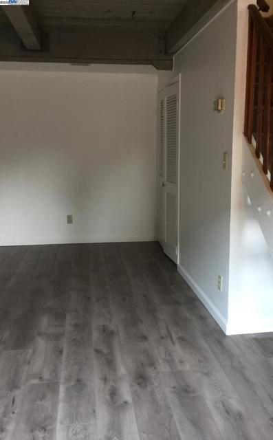 710 10th, Davis CA: https://media.crmls.org/mediaz/e50660ba-31af-41ed-ac16-38dd249f7dee.jpg