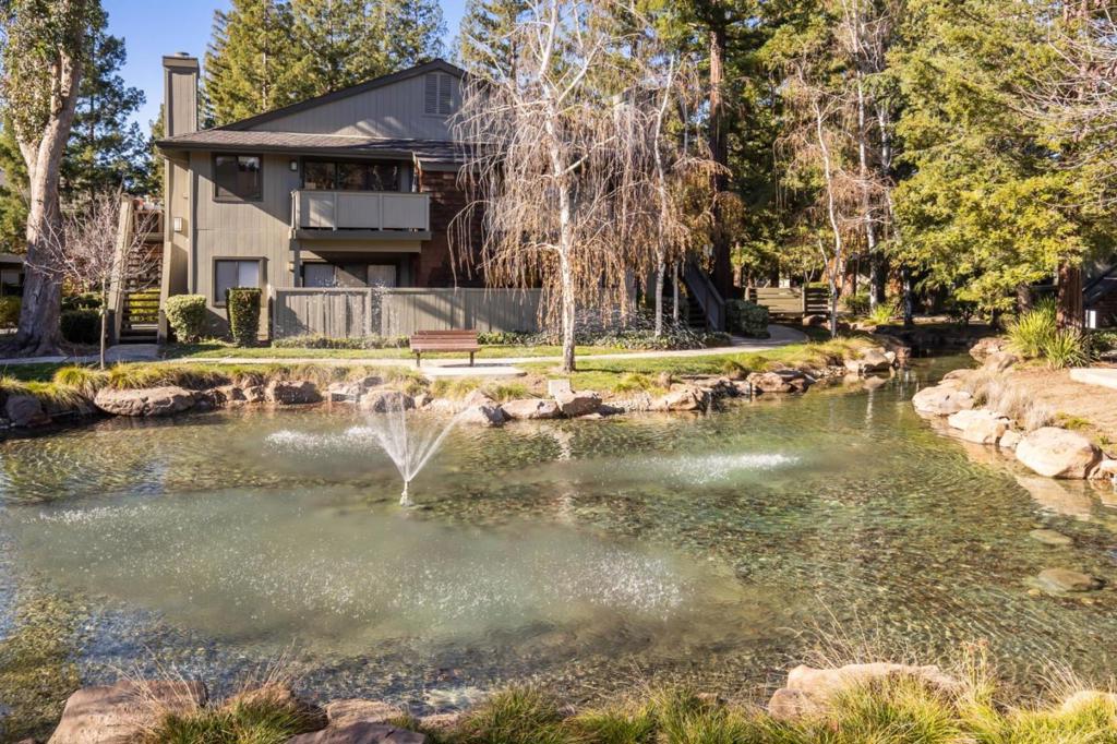 1505 La Terrace Circle