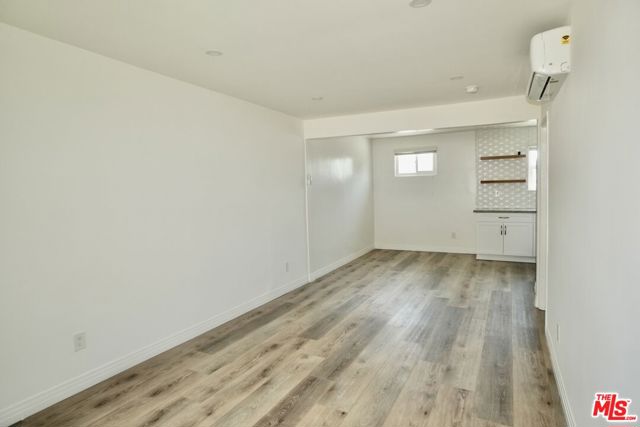 5216 Navarro Street, Los Angeles CA: https://media.crmls.org/mediaz/e5092c93-9bdf-4f85-8a8b-f33f2a727683.jpg